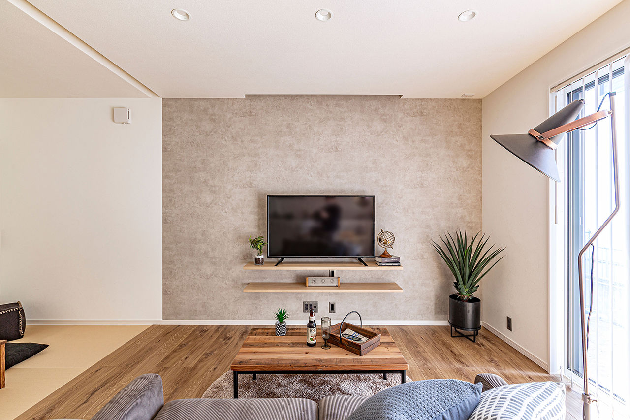 サティスホーム 【鈴鹿市×2100万円】「階段はアイアンフェンスで、ナチュラルな雰囲気も」そんな依頼から始まった家づくりの建築実例画像2