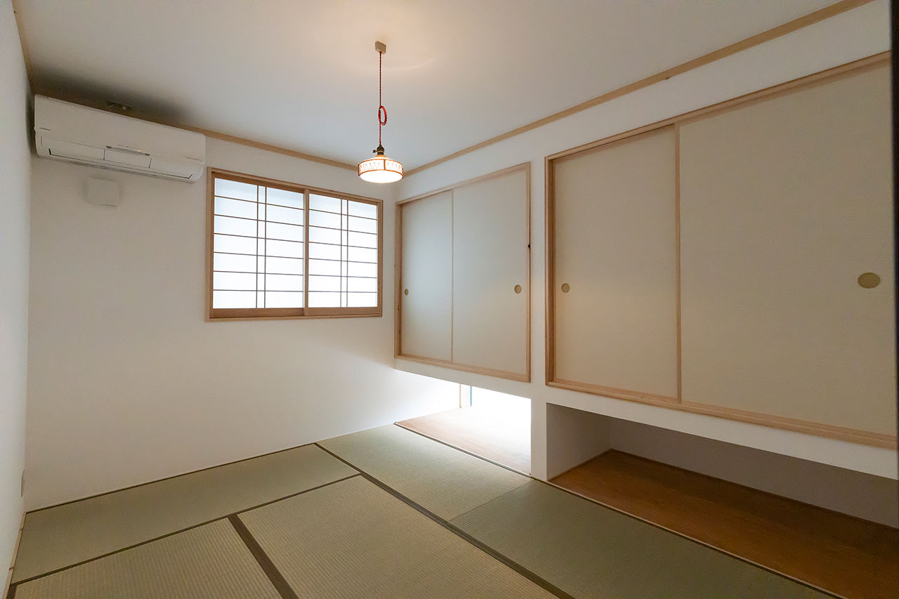 サティスホーム 【間取り図有×2000万円台×平屋×薪ストーブ】暮らすほど愛着が湧いていく、アンティークで素朴なL字型の平屋の建築実例画像8