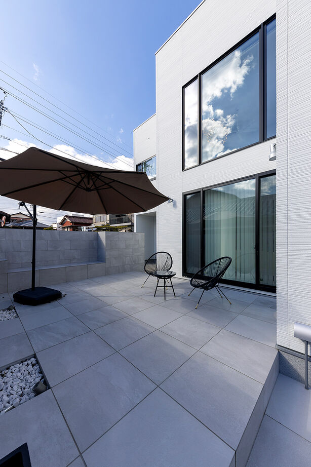 サティスホーム 【四日市市×2000万円台×吹き抜けリビング×間取図有】憧れたホテルライクな暮らしのための自由設計の建築実例画像8