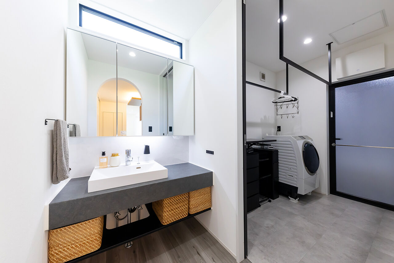 サティスホーム 【2000万円台×吹抜け×間取図有】20代で建てた夢のマイホーム「予算内での理想以上の提案が決め手です」の建築実例画像7