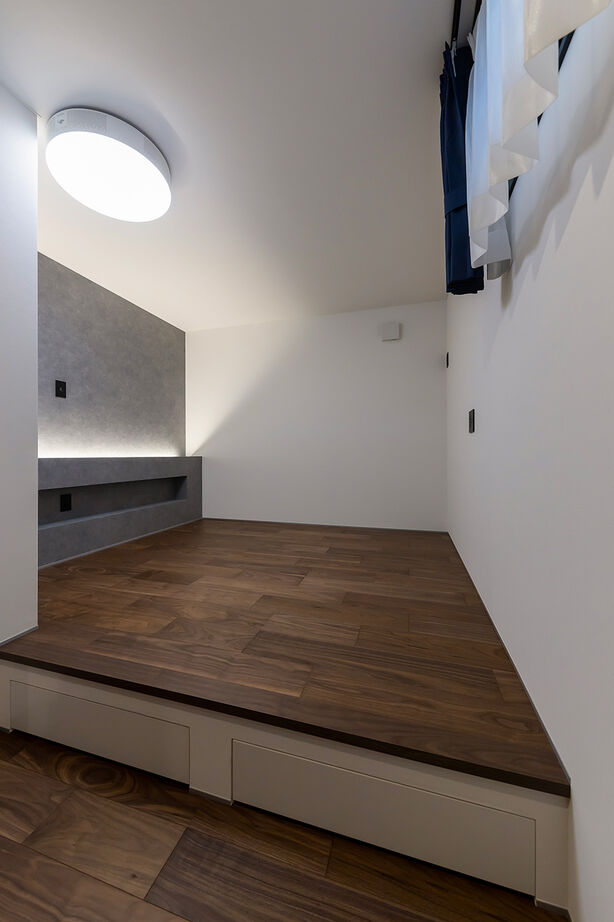 サティスホーム 【弥富市×平屋×サンルーム×ロフト×間取図有】立体空間の中で家族の居場所がゆるやかにつながる平屋の建築実例画像8