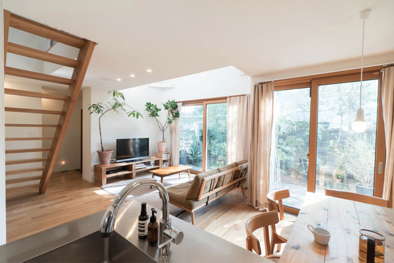 じょぶ 【間取り図有/20坪台】森の中に佇むようなナチュラルな住まい。築年数を経て、より一層増した味わいも魅力の建築実例画像2