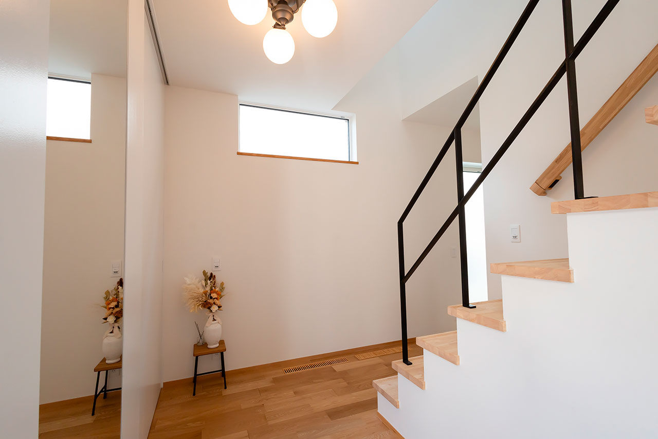 じょぶ 【大阪/4000万円～/ビルトインガレージ】SE構法で叶えた大空間、大開口のガレージハウスの建築実例画像10