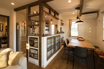 アットナチュレ 【1000万円台/32坪/間取り図】カフェのような見せる収納と自然素材にホッと癒されるナチュラルハウスの建築実例画像3