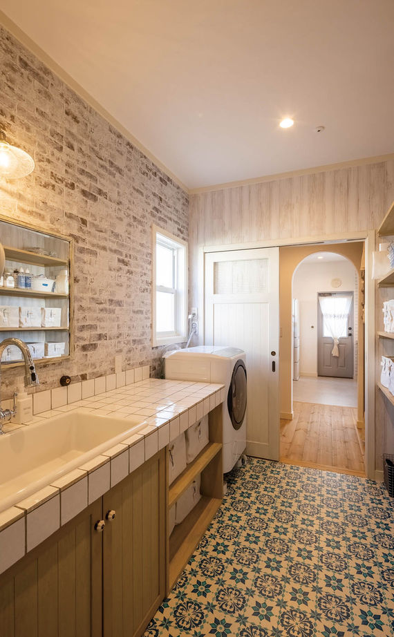 アットナチュレ 【1000万円台/37坪/間取り図/塗り壁_無垢床】インダストリアル×ほどよく可愛い!居心地満点ナチュラルハウスの建築実例画像9