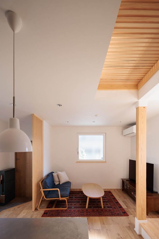 アットナチュレ 【1000万円台/23坪/間取り図/3階建て/屋上】敷地15.5坪!狭小地に叶えたミニマルなきれいめナチュラルハウスの建築実例画像6