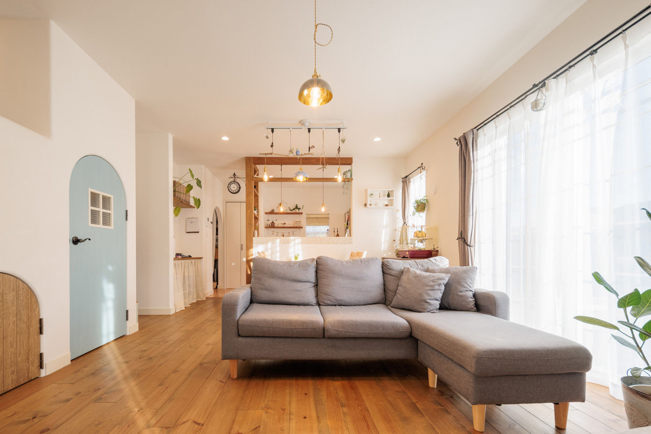 アットナチュレ 【1000万円台/30坪/間取り図/スキップフロア/無垢の木と漆喰の家】フランスの古民家風ナチュラルハウスの建築実例画像3