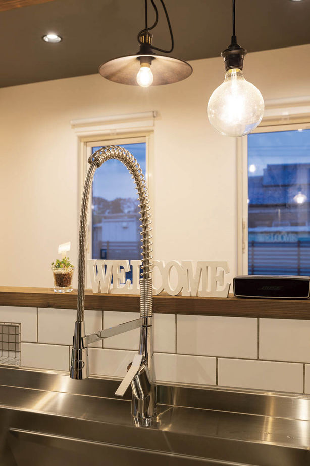 アットナチュレ 【1000万円台/28坪/間取り図/スキップフロア】こだわりのハンドメイドが満載！ブルックリンカフェスタイルの建築実例画像4