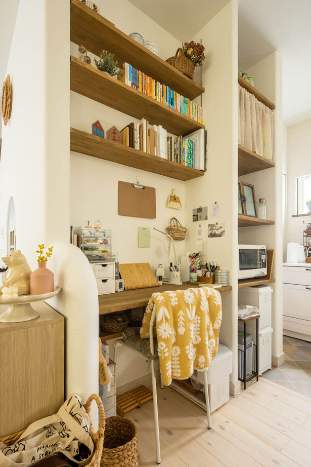 アットナチュレ 【1000万円台/41坪/間取り図/ハンドメイドキッチン/ダウンフロア】雑貨満載でもスッキリ暮らす北欧スタイルの建築実例画像4