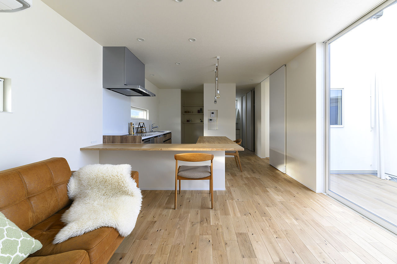 THE HAUS ザハウス ★間取り【平屋/3LDK＋中庭】プライベート庭と借景を持つ漆黒の平屋の建築実例画像4