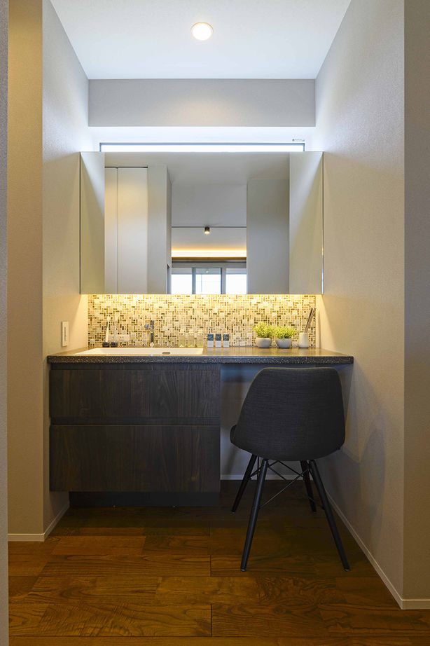 THE HAUS ザハウス 【大分県中津市/平屋/4LDK/塗り壁】中庭の景色を採り込むコの字型の平屋の建築実例画像6