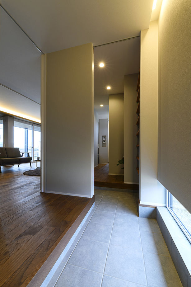 THE HAUS ザハウス 【大分県中津市/平屋/4LDK/塗り壁】中庭の景色を採り込むコの字型の平屋の建築実例画像7