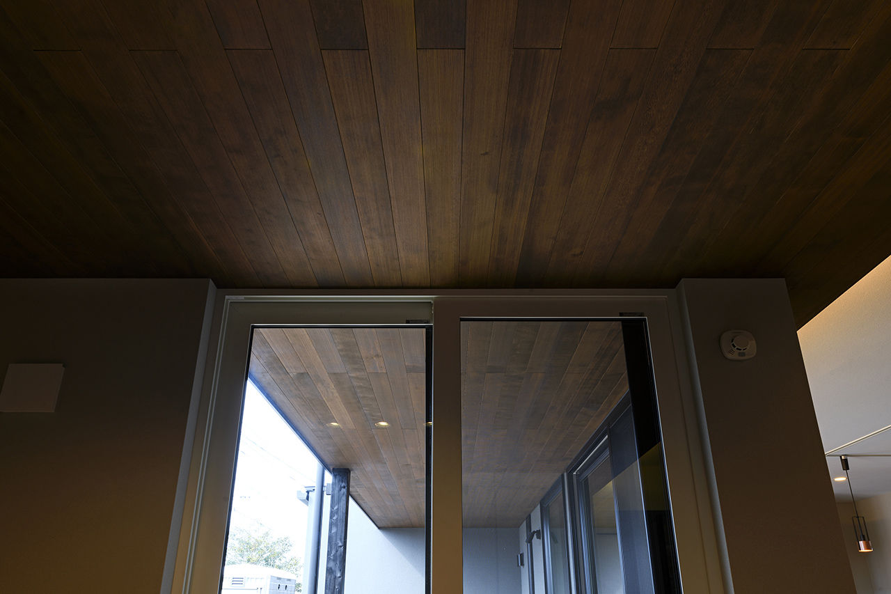 THE HAUS ザハウス 【大分県中津市/平屋/4LDK/塗り壁】中庭の景色を採り込むコの字型の平屋の建築実例画像10