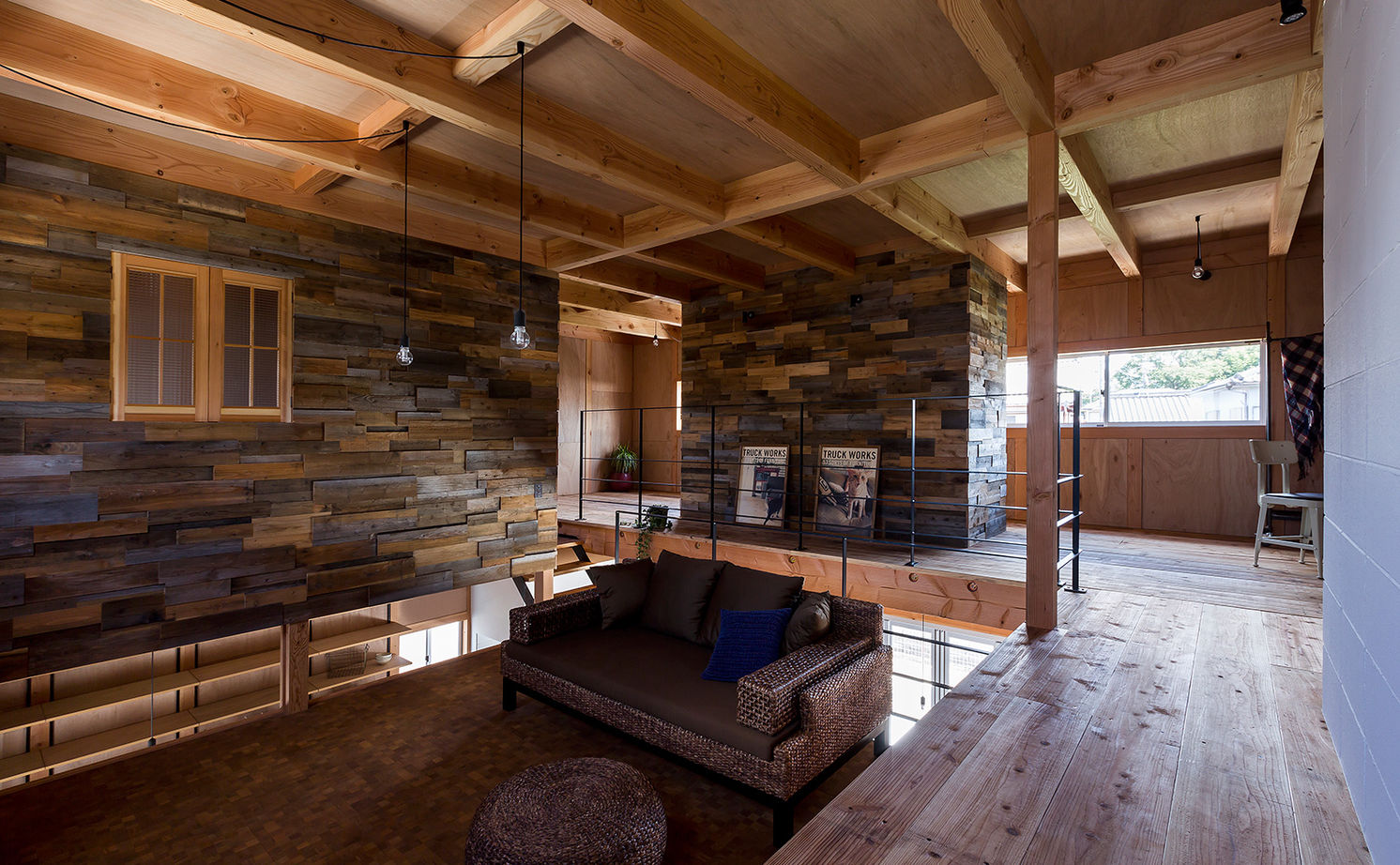 ALTS DESIGN OFFICE（アルツ　デザイン　オフィス） 《湖南市/間取り図有》ハコのような空間使いと無骨さを表現した「倉庫をリノベーションしたような家」の建築実例画像10