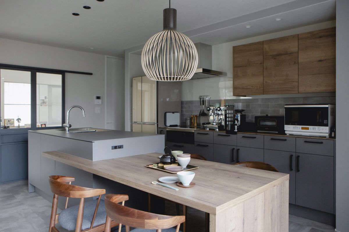 ALTS DESIGN OFFICE（アルツ　デザイン　オフィス） ≪大阪府/3000万円台/店舗併用住宅≫大きな土間で店舗と住居をゆるやかに繋げる英会話教室併用住宅の建築実例画像4