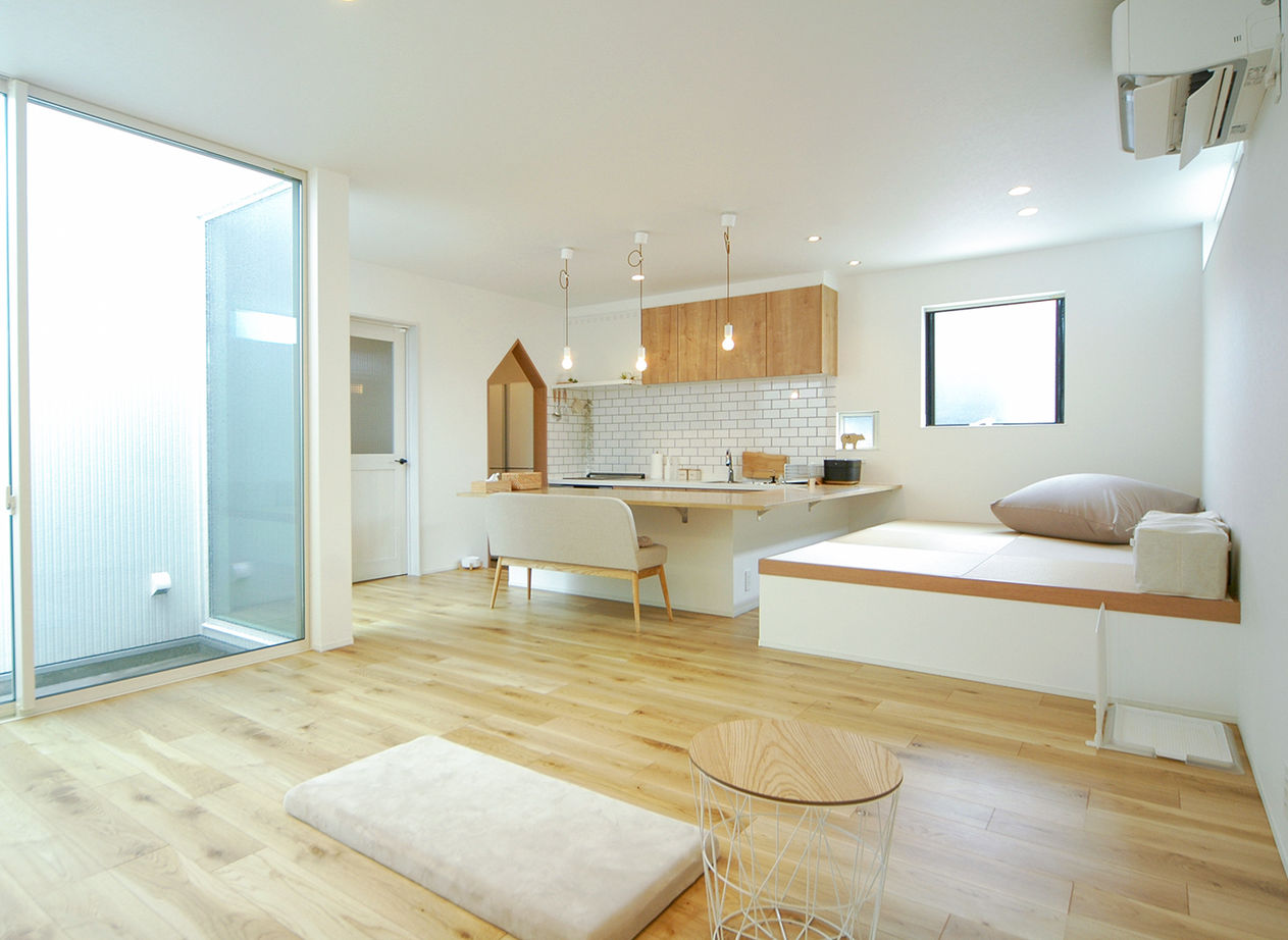 TIME+ 【プライベートと採光を重視した平屋】光庭が空への開放感を生み出す、アーバンスタイルのフラットハウスの建築実例画像9