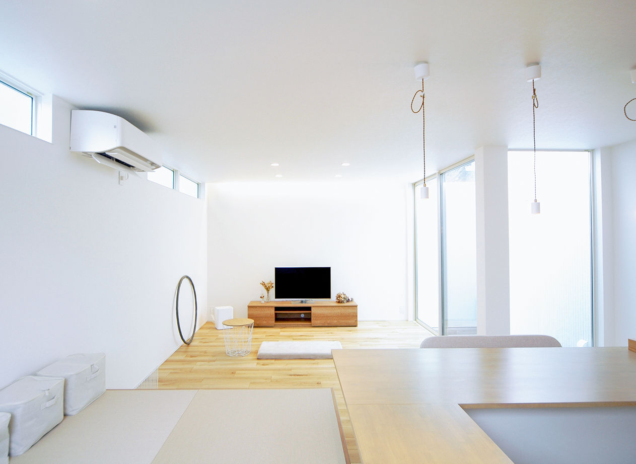 TIME+ 【プライベートと採光を重視した平屋】光庭が空への開放感を生み出す、アーバンスタイルのフラットハウスの建築実例画像10