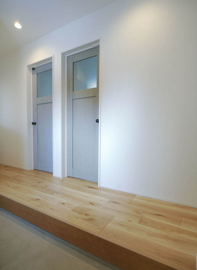 TIME+ 【プライベートと採光を重視した平屋】光庭が空への開放感を生み出す、アーバンスタイルのフラットハウスの建築実例画像12