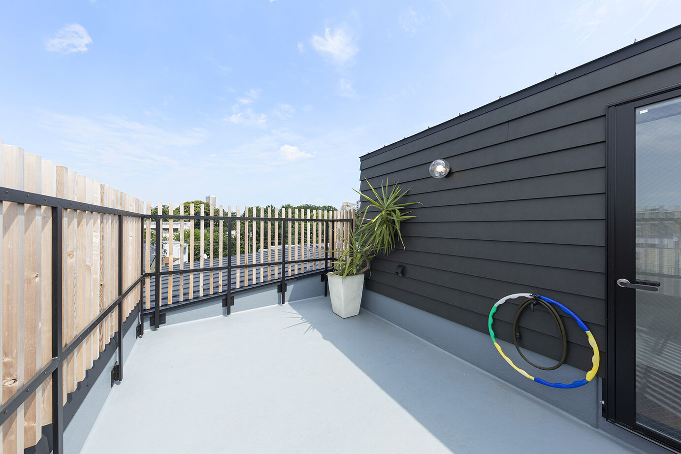 TIME+ 【敷地19.1坪／2階リビング／3階建て】リラックス感あるLDKと趣味のゆったり土間空間の建築実例画像12