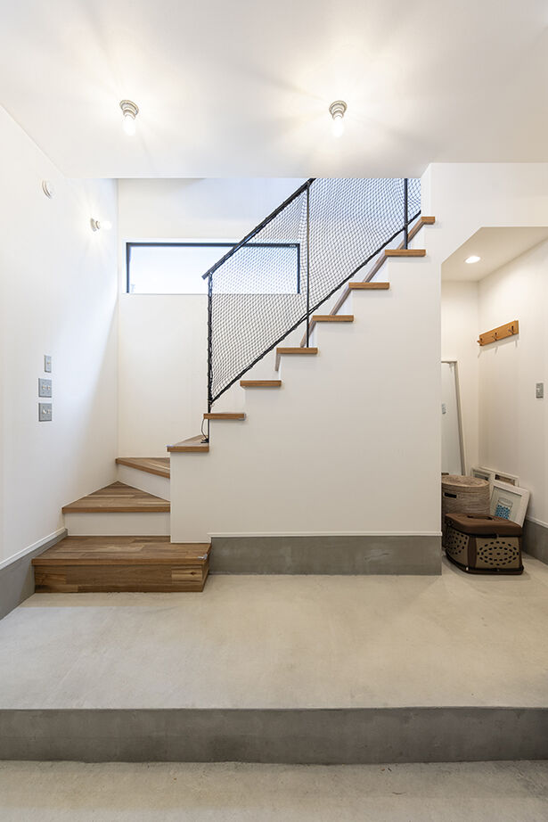 TIME+ 【敷地19.1坪／2階リビング／3階建て】リラックス感あるLDKと趣味のゆったり土間空間の建築実例画像17