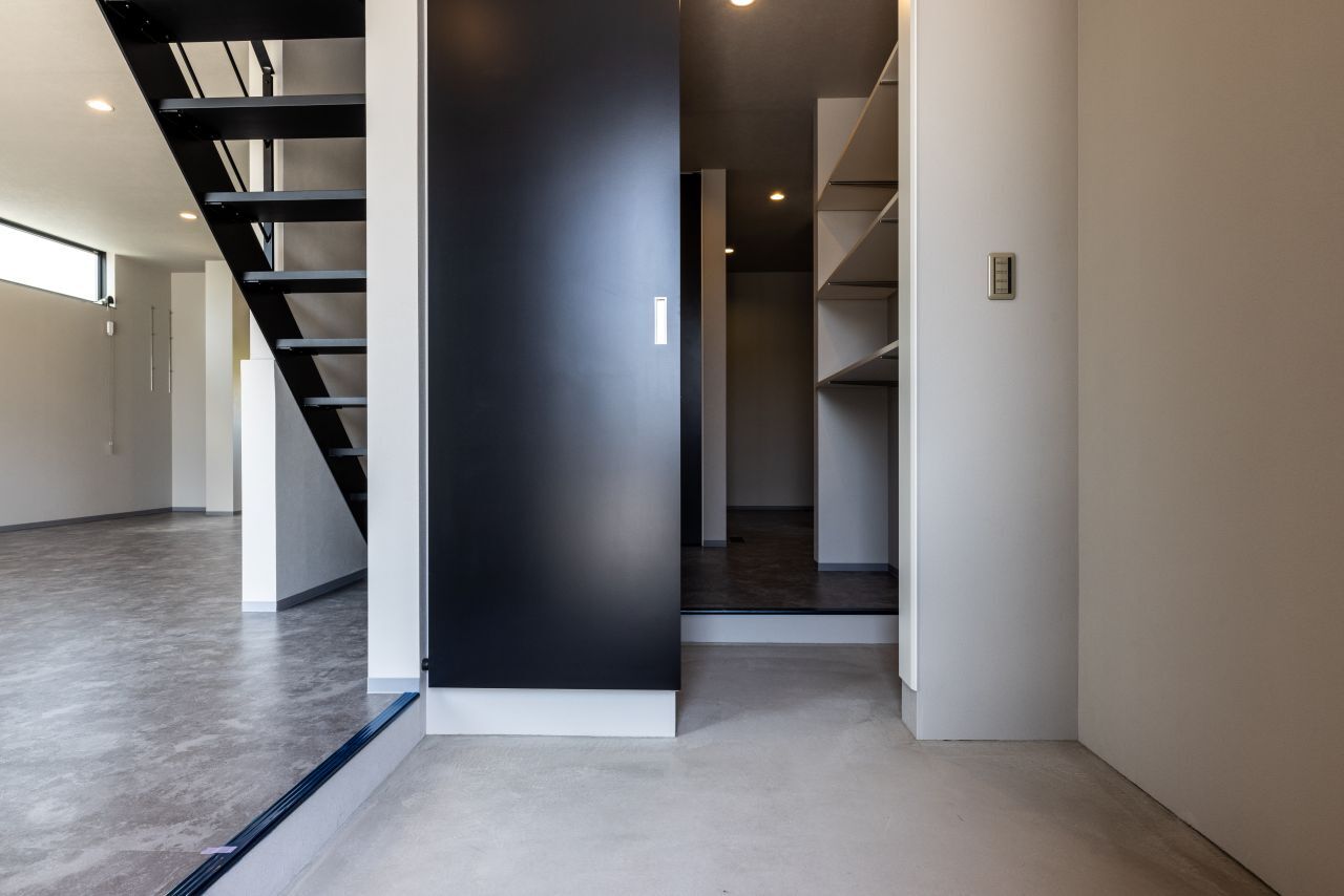 ゲート（R+house春日井） 【2000万円台/日進市/3LDK/33坪/シック】ホテルライクな家の建築実例画像3