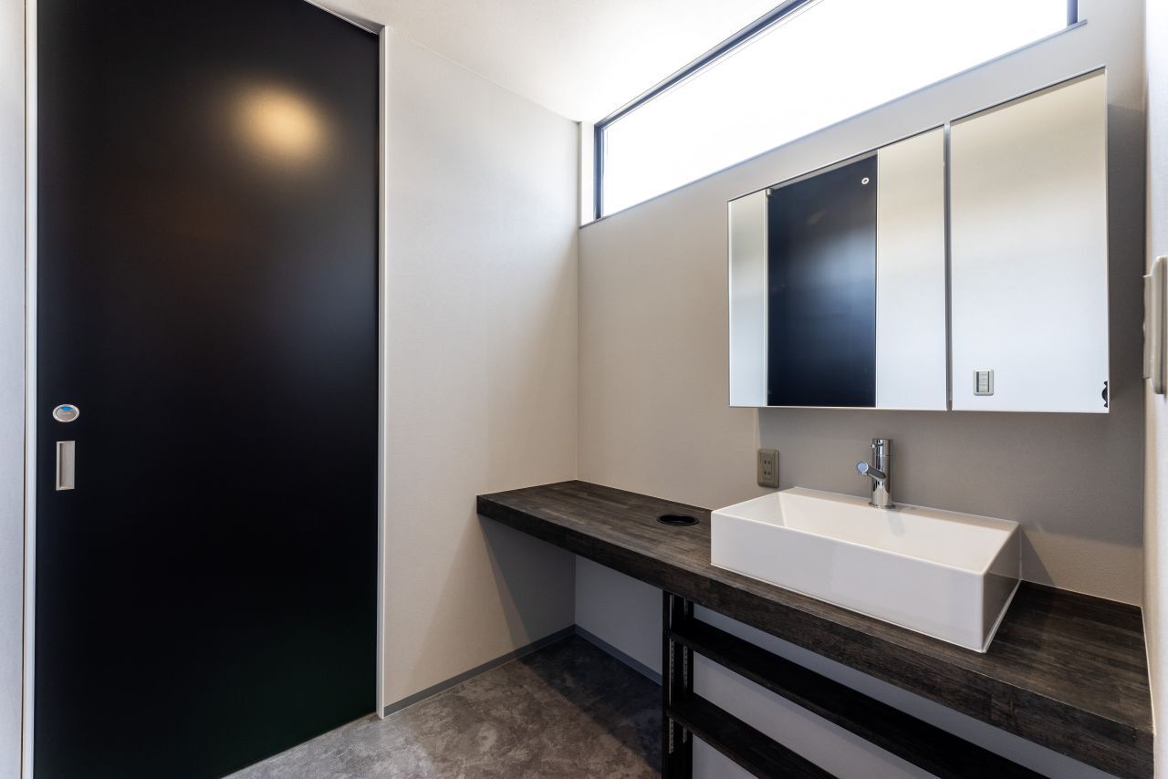 ゲート（R+house春日井） 【2000万円台/日進市/3LDK/33坪/シック】ホテルライクな家の建築実例画像8