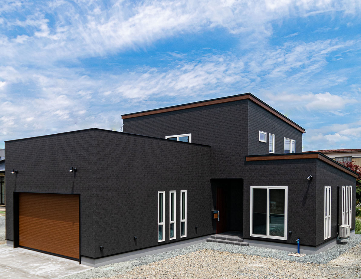 パルコホーム BBQもゆったり楽しめる広々スペースを確保！友人・家族が集まる「ガレージハウス」の建築実例画像1