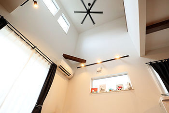 パルコホーム 【1000万円台後半/間取り図有】キッチン設備や収納を充実！おしゃれな規格住宅を好みにカスタマイズの建築実例画像3