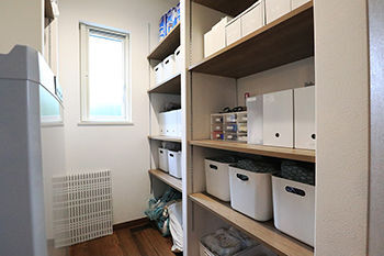 パルコホーム 【1000万円台後半/間取り図有】キッチン設備や収納を充実！おしゃれな規格住宅を好みにカスタマイズの建築実例画像6