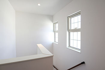 パルコホーム 【1500～1999万円／広々4LDK】カバードポーチのあるアーリーアメリカン風住宅がローコストで実現の建築実例画像9