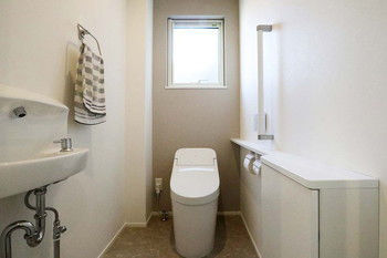 パルコホーム 【1500～1999万円／広々4LDK】カバードポーチのあるアーリーアメリカン風住宅がローコストで実現の建築実例画像10