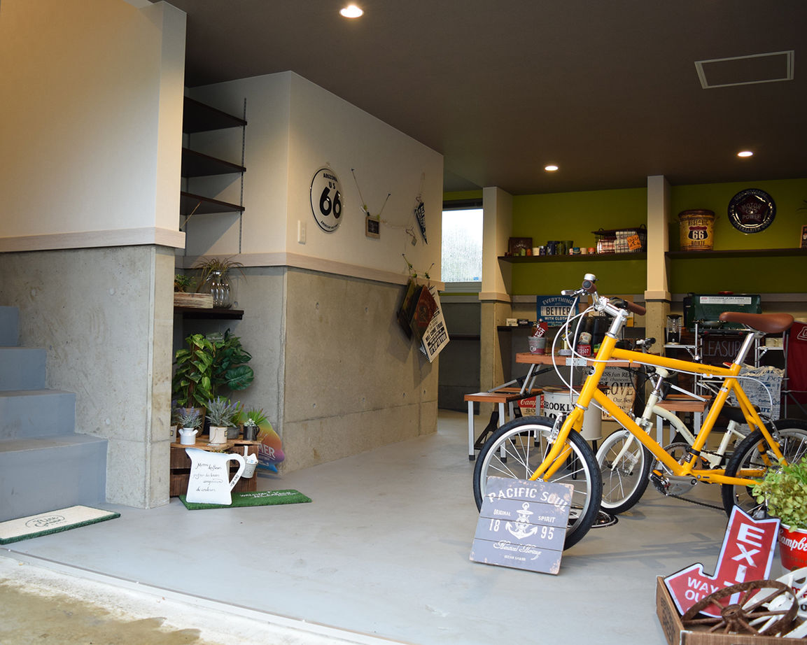 パルコホーム 家族団らんが弾む工夫が随所に。空間がつながるスキップフロアとガレージのある家の建築実例画像2