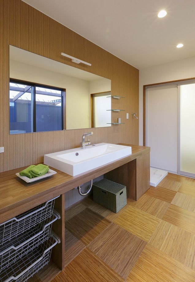 イケダ工務店 【44.8坪/3,000～3,499万円】ガレージで趣味を徹底的に楽しむ！木の温もりに包まれる癒しの生活の建築実例画像10