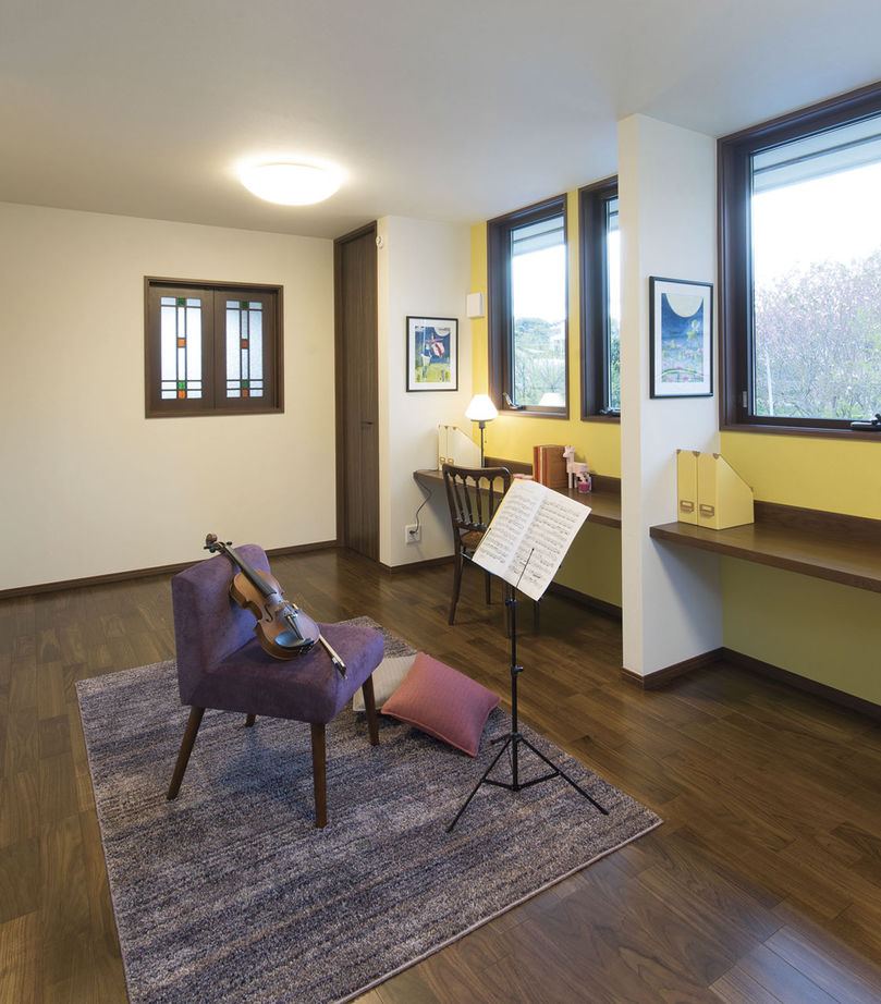 新進建設 【4000万円】時代を経ても価値はそのまま。三世代が住み継げる家/２台分のガレージ／家の間取り図あり　の建築実例画像9