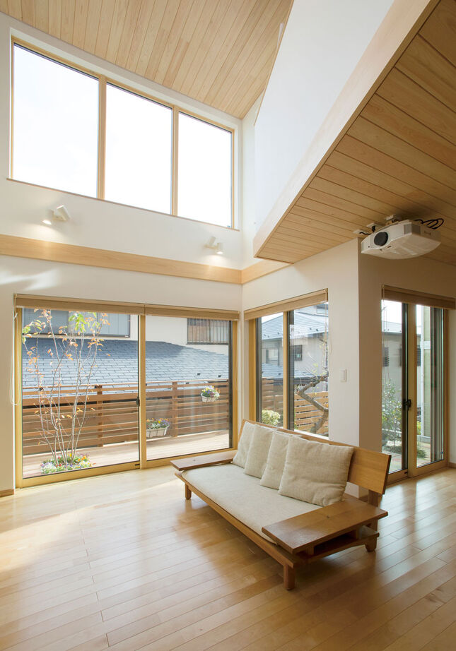 新進建設 【2500万円】趣味を楽しむ間取り。無垢材をたっぷり取り入れた和モダンの注文住宅／家の間取り図ありの建築実例画像2