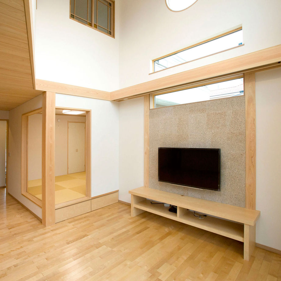 新進建設 【2500万円】趣味を楽しむ間取り。無垢材をたっぷり取り入れた和モダンの注文住宅／家の間取り図ありの建築実例画像3