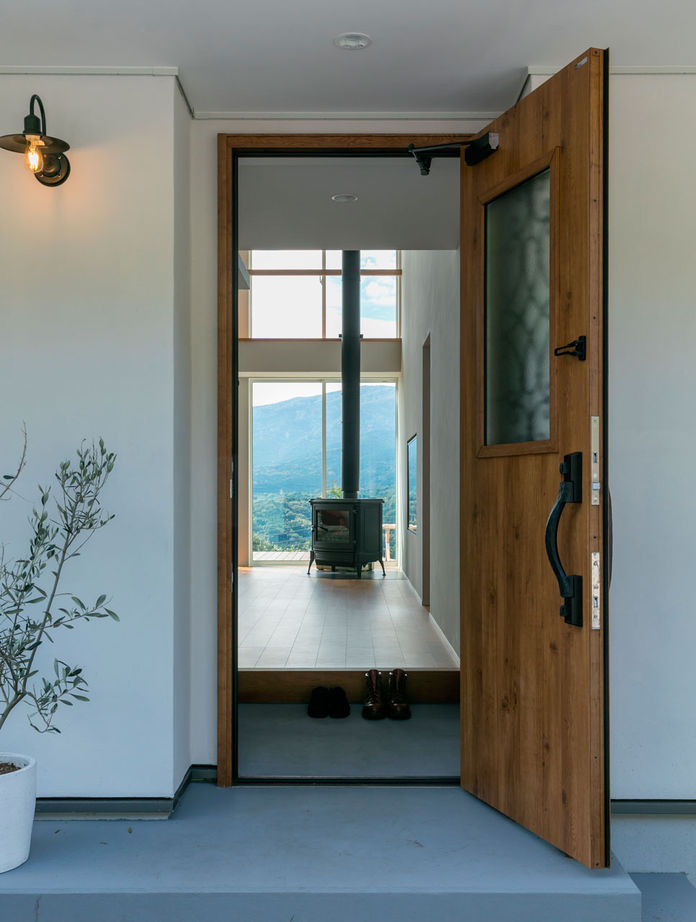 新進建設 ＜絶景の平屋＞【間取り図あり／2090万円／26坪】バスタイムも絶景！都市部から移住で叶えたリゾートライフの建築実例画像7