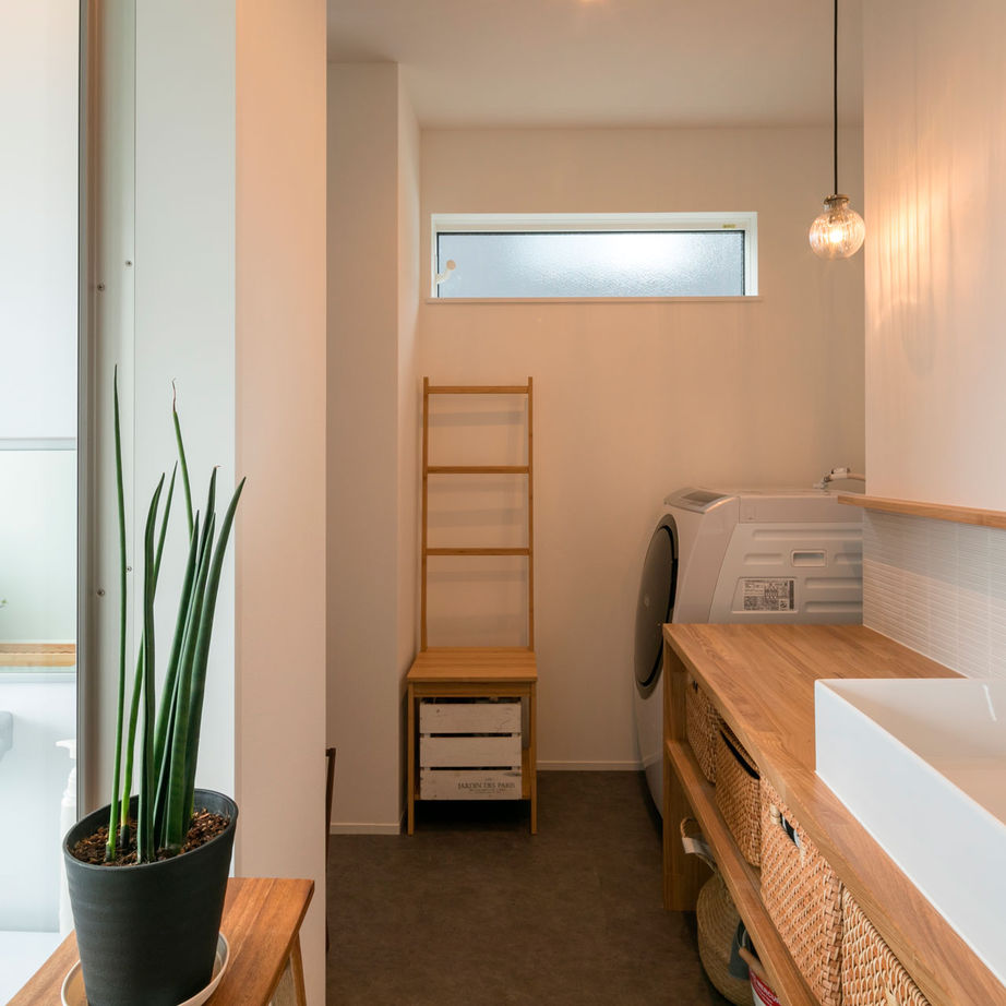 新進建設 ＜絶景の平屋＞【間取り図あり／2090万円／26坪】バスタイムも絶景！都市部から移住で叶えたリゾートライフの建築実例画像9