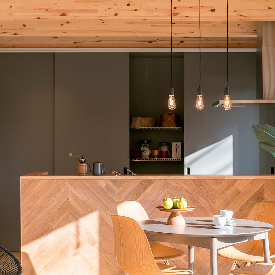 新進建設 【2720万円/30坪/ZEH/間取り図】光熱費に家族全員がビックリ！高気密・高断熱特化の超高性能の家の建築実例画像6