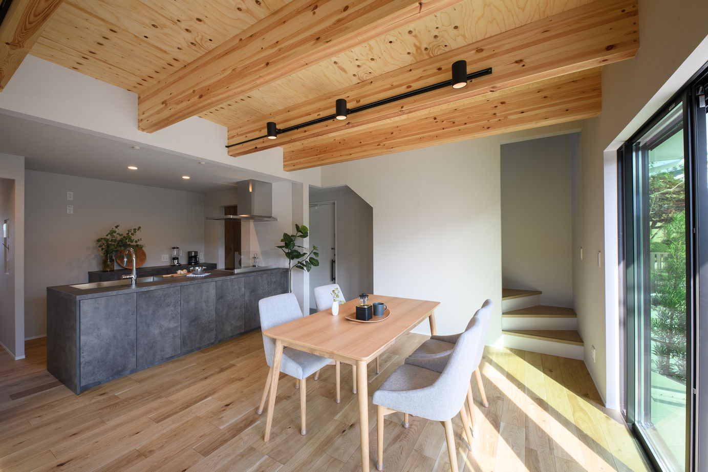 新進建設 【2200万円/30坪/ZEH/間取り図あり】圧倒的な高性能×驚愕のコストパフォーマンスに家族全員が「大満足」の建築実例画像9