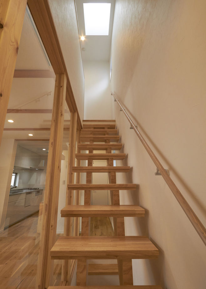 一級建築士事務所　福島工務店 【大阪府大阪市/2000万円台/狭小地/ビルトインガレージ】耐震断熱最高等級を実現外から見えない3階建て実例の建築実例画像7