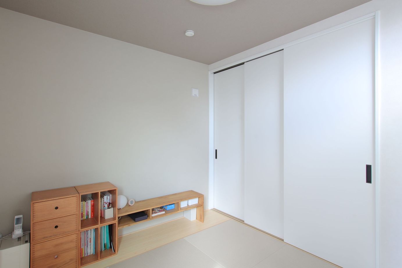 一級建築士事務所　福島工務店 【大阪府大阪市/2000万円台/狭小15坪/ビルトインガレージ】SE構法と間取りの工夫でオシャレな大空間を実現の建築実例画像8