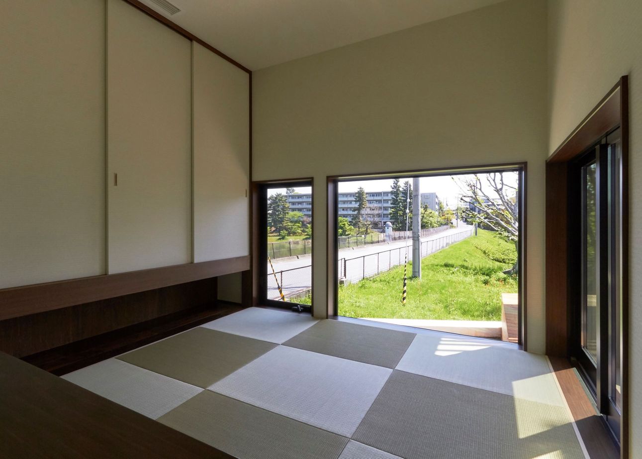 一級建築士事務所　福島工務店 【兵庫県西宮市/4000万円台】SE構法により二つの吹抜けを実現。アイアン手摺もお似合いのお住まいの建築実例画像8