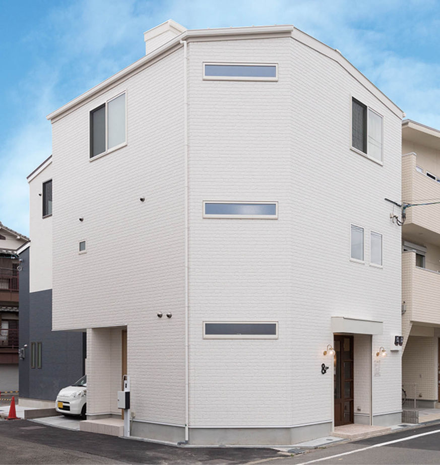 エフイーホーム 【大阪×狭小地】敷地20坪の狭小地でも重量鉄骨で寛ぎの広々フロアを　店舗併用住宅も思い通りに！｜間取りの建築実例画像2