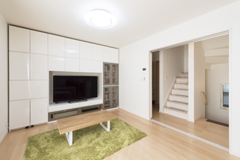 【SUUMO】 【大阪/1000万円台/狭小18坪/間取り図/重量鉄骨】屋上付きの3階建て。広いリビングのある二世帯住宅 - エフイーホーム ...