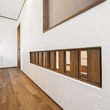 チェックハウス 【1000万円台/30坪台/間取り図有】まるで海辺のリゾートハウス。自然好き夫妻が建てた無垢の木いっぱいの家の建築実例画像10