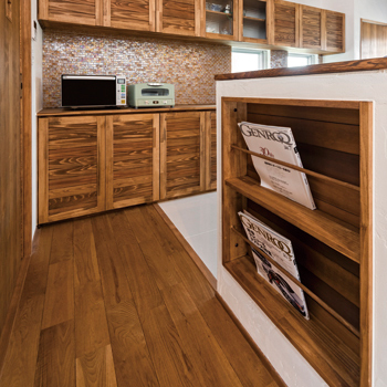 チェックハウス 【2000万円台/間取り図有】開放感たっぷりのＬＤＫはまるで南国リゾート。平屋に見える二階建ての建築実例画像6