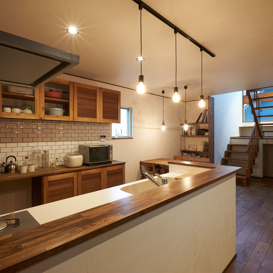 チェックハウス 【2000万円台/シンプルな外観/和モダン】コンセプトは“森の中にある家”。自然素材を生かしたシンプル空間の建築実例画像3