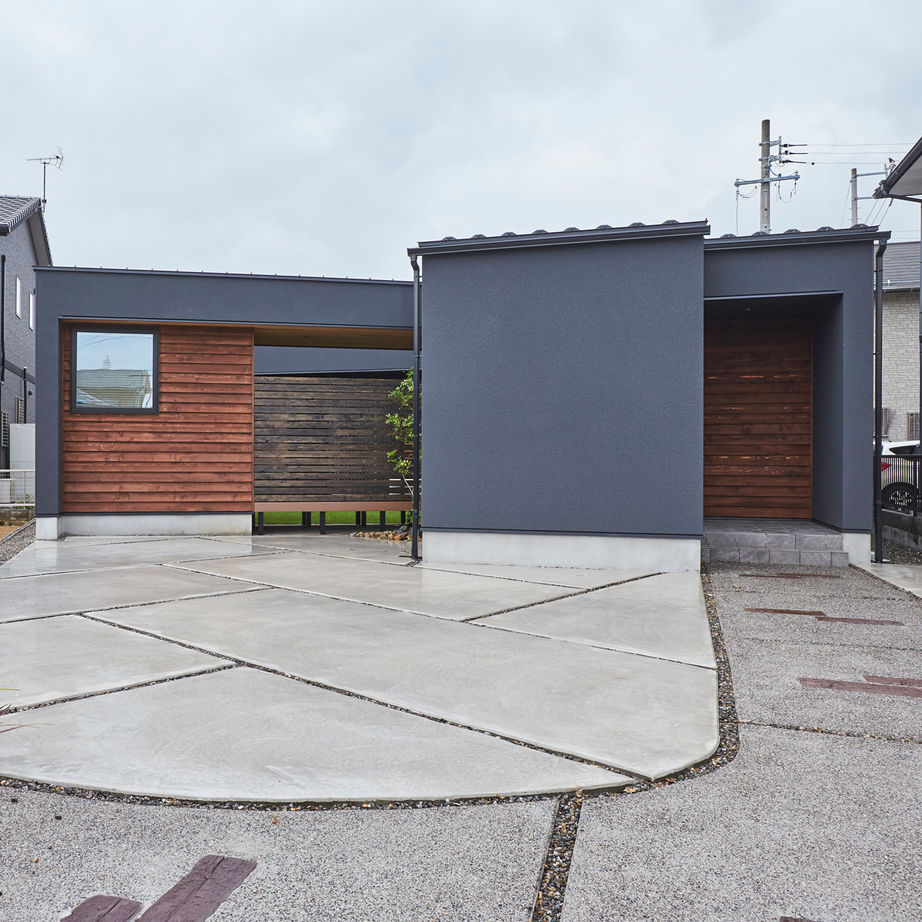 チェックハウス 【2000万円台/平屋/旗竿敷地/全館空調】変形地を生かした男前な平屋。「全館空調を採用してよかったです」の建築実例画像2