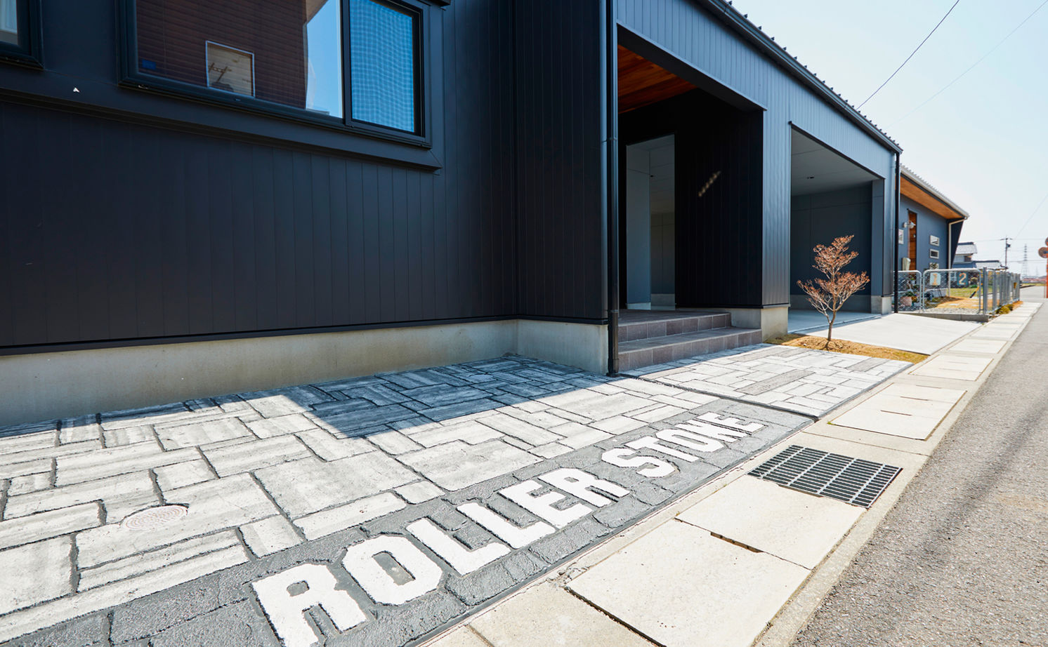 チェックハウス 【平屋/40坪台/ガレージ/間取り図】全館空調で家の中はまるでリゾート。中庭や仲間と過ごす「離れ」もの建築実例画像15